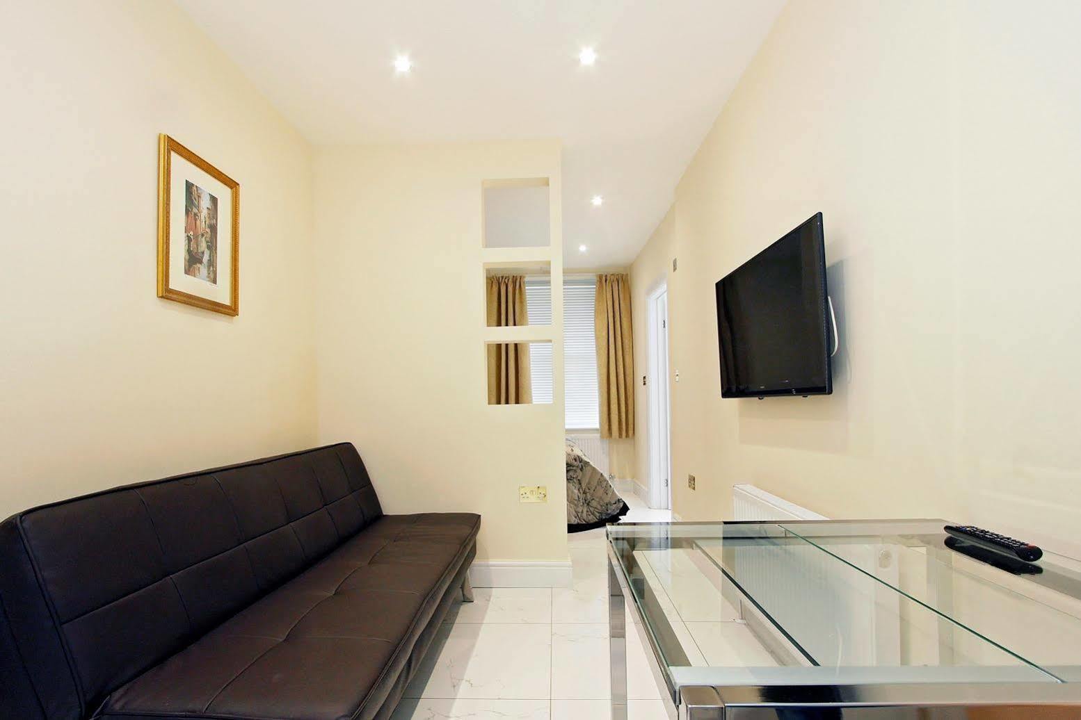 Hyde Park Rooms & Apartments London Exterior photo